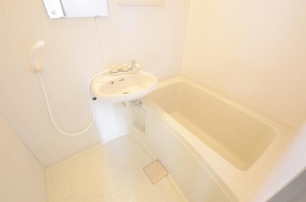 エレガントハイツの物件内観写真